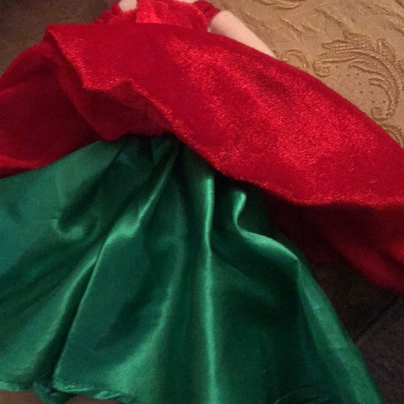 Doll- Cloth with Velvet/Satin gown - Picture 11 of 12